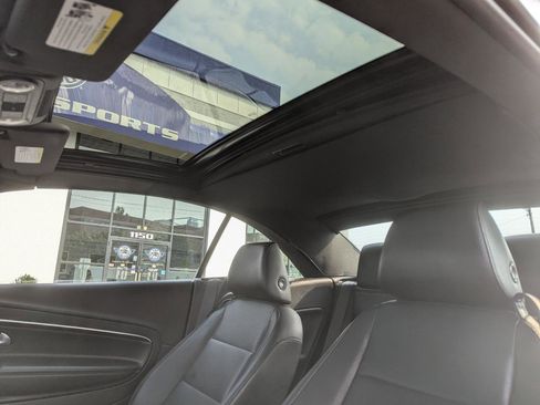 Used 2014 Volkswagen Eos image 33