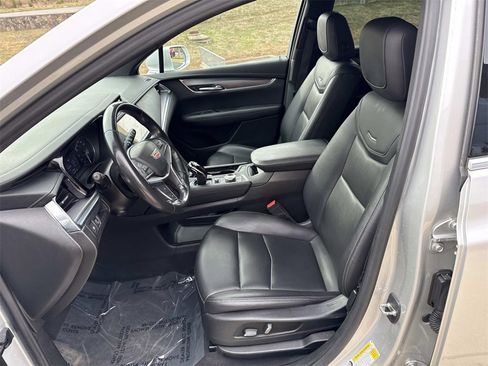 Used 2020 Cadillac XT5 Luxury image 16