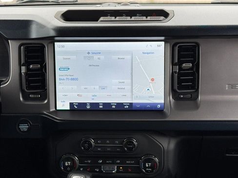 Used 2023 Ford Bronco Outer Banks AWD/4WD image 13