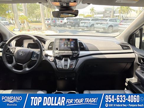 Used 2024 Honda Odyssey Touring image 19