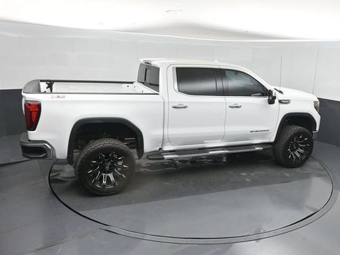 Used 2021 GMC Sierra 1500 SLT AWD/4WD image 39