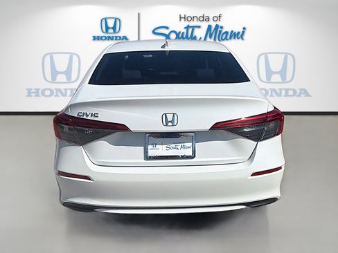 Certified 2022 Honda Civic LX image 6