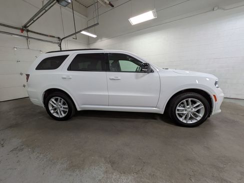 Certified 2026 Dodge Durango GT AWD/4WD image 3