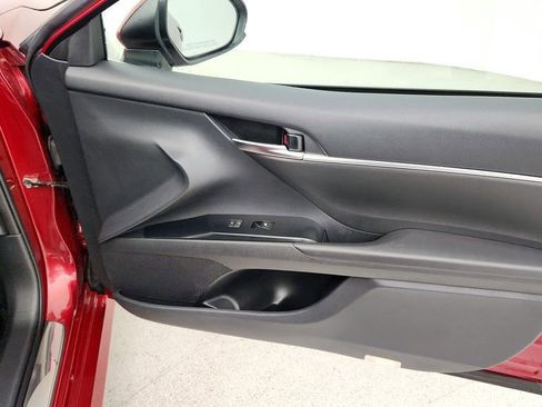 Used 2018 Toyota Camry LE w/ Protection Package (Q2) image 26