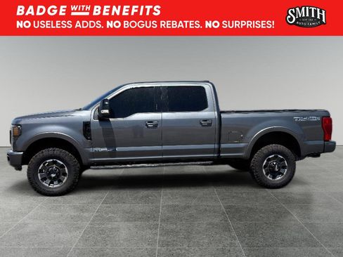Used 2021 Ford F350 Lariat image 5
