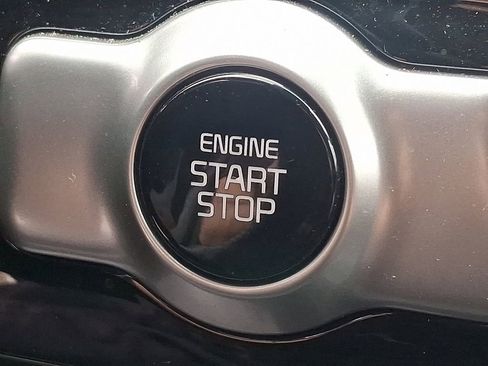 Used 2023 Kia Seltos SX w/ SX Sunroof Package image 24