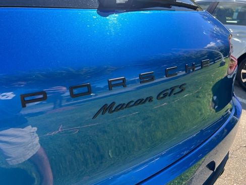Used 2017 Porsche Macan GTS AWD/4WD image 4