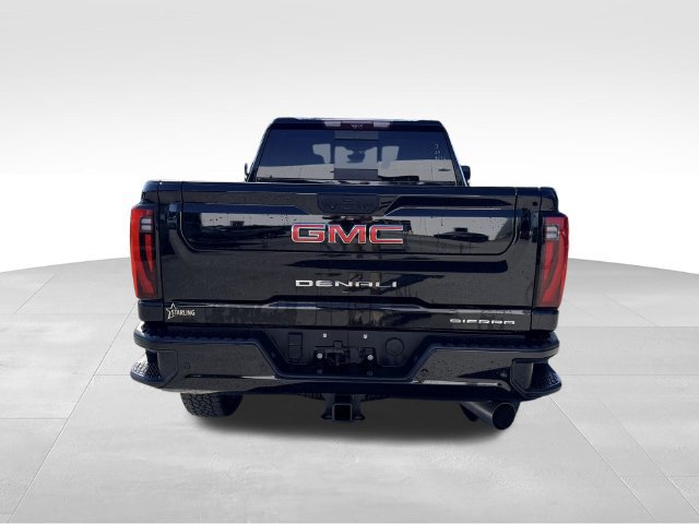 Used 2025 GMC Sierra 2500 Denali w/ Denali Reserve Package AWD/4WD image 6
