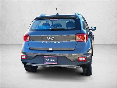 New 2026 Hyundai Venue SEL image 2