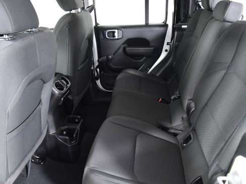 Used 2022 Jeep Gladiator Sport image 22