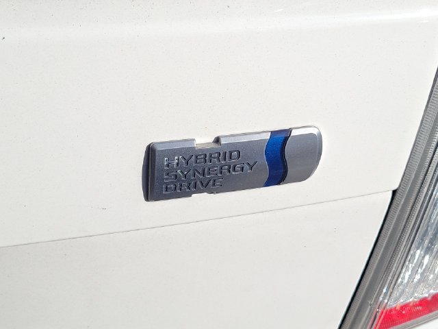 Used 2015 Toyota Prius Two FWD image 5