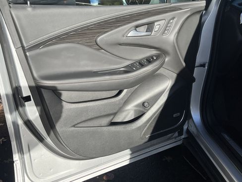 Used 2017 Buick Envision Premium image 14