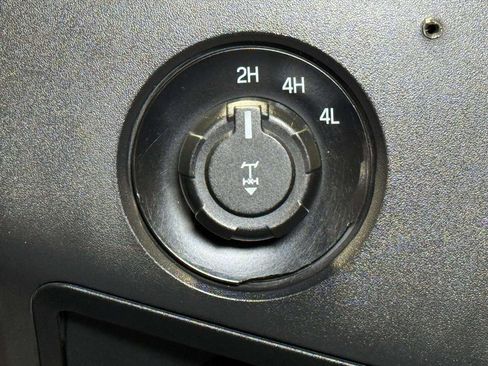 Used 2013 Ford F250 XL w/ PWR Equipment Group image 9