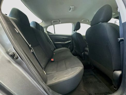 Used 2024 Nissan Sentra S FWD image 17