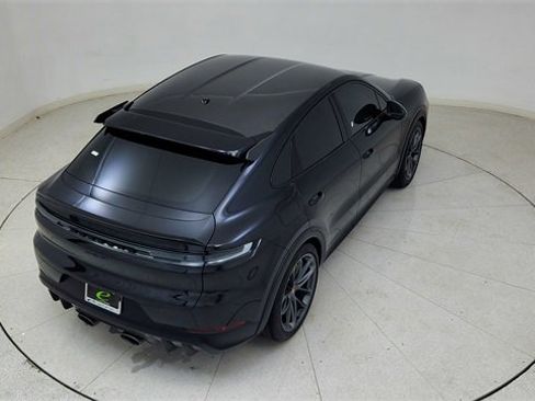Used 2024 Porsche Cayenne Turbo GT image 84