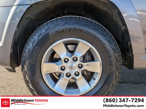 Used 2011 Toyota 4Runner SR5 w/ Premium Pkg w/Leather image 9