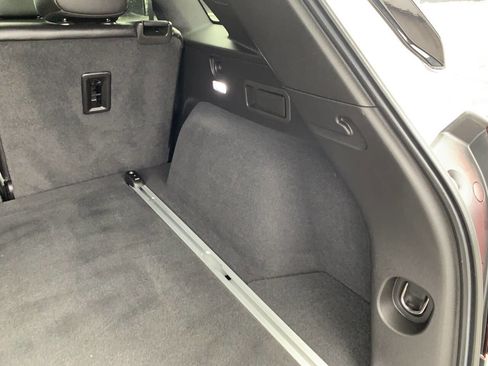 Used 2021 Cadillac XT5 Premium Luxury image 24