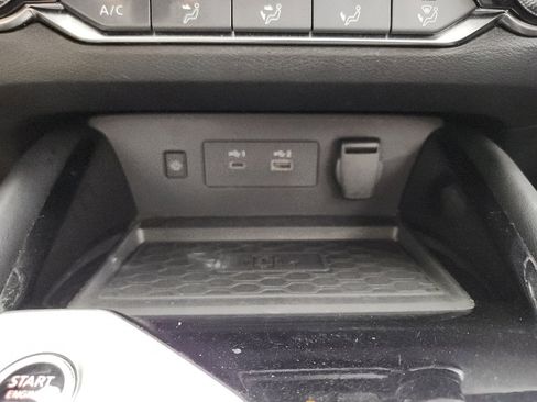 Used 2024 Nissan Altima 2.5 SV w/ SV Premium Package FWD image 24