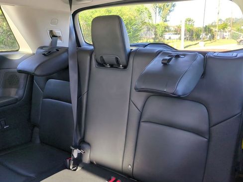 Certified 2022 Nissan Pathfinder SL w/ SL Premium Package image 32