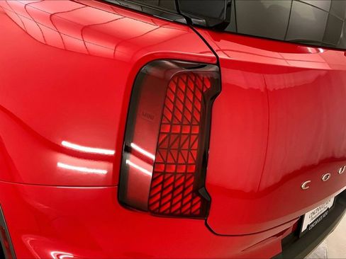 Certified 2025 MINI Cooper Countryman S image 28