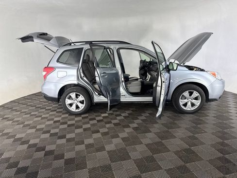 Used 2015 Subaru Forester 2.5i Limited AWD/4WD image 17