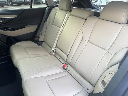 Used 2020 Subaru Outback Limited w/ Popular Package #2 image 11