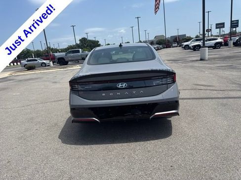 Used 2024 Hyundai Sonata SEL FWD image 4