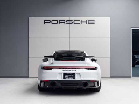Certified 2024 Porsche 911 Carrera GTS image 6