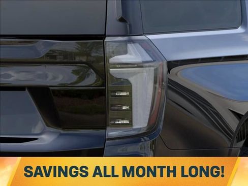 New 2026 Chevrolet Suburban High Country AWD/4WD image 11