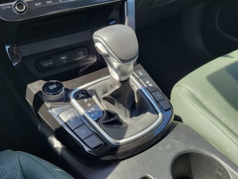 Certified 2024 Kia Seltos SX w/ SX Sunroof Package AWD/4WD image 30