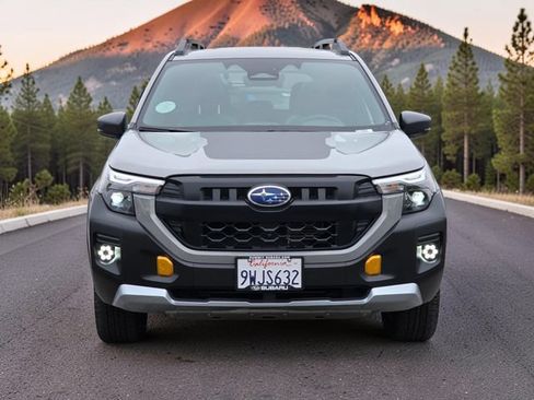 Used 2026 Subaru Forester Wilderness AWD/4WD image 3