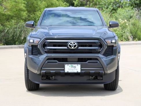 New 2026 Toyota Tacoma SR AWD/4WD image 2
