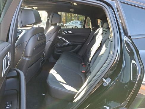 Used 2022 BMW X6 M50i w/ Executive Package image 13