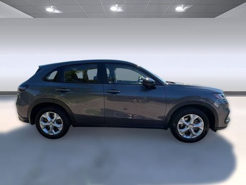 Used 2023 Honda HR-V LX image 8