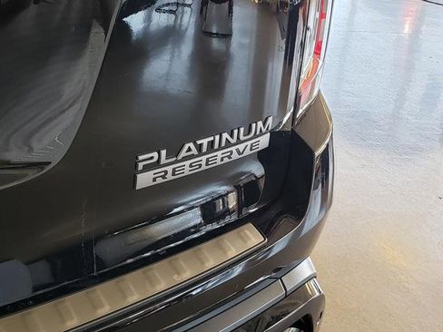 New 2025 Nissan Armada Platinum Reserve image 9