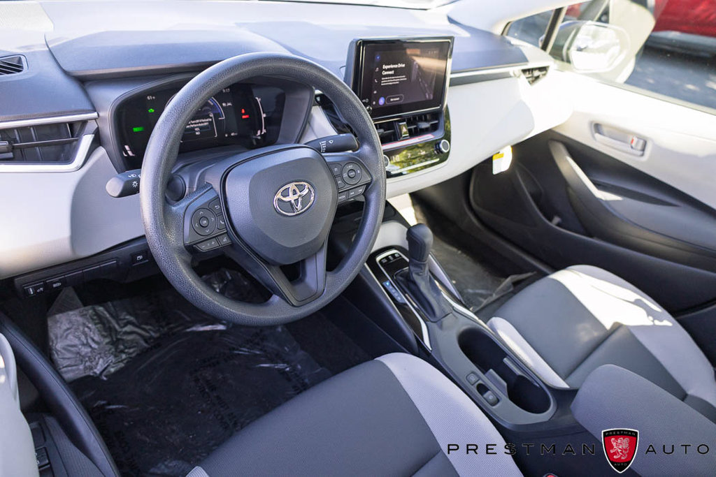 Used 2026 Toyota Corolla LE w/ LE Premium Package FWD image 18