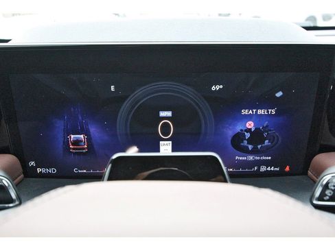 Used 2025 Lincoln Aviator Reserve w/ Equipment Group 201A image 16