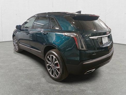 Used 2025 Cadillac XT5 Sportv w/ Technology Package image 7