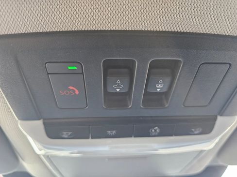 Used 2024 Nissan Pathfinder Platinum image 35