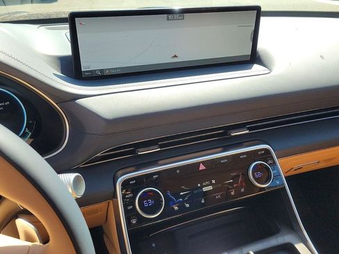 Used 2024 Genesis GV80 3.5T w/ Prestige Package image 16