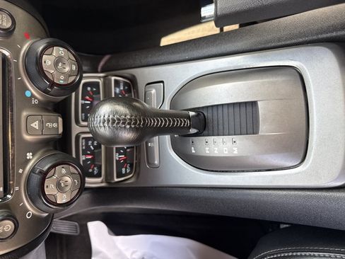 Used 2010 Chevrolet Camaro SS w/ RS Package RWD image 11