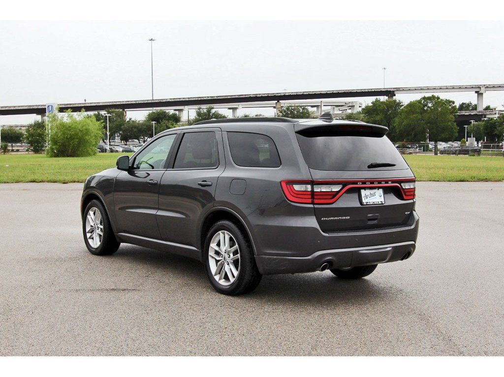 Used 2024 Dodge Durango GT RWD image 5