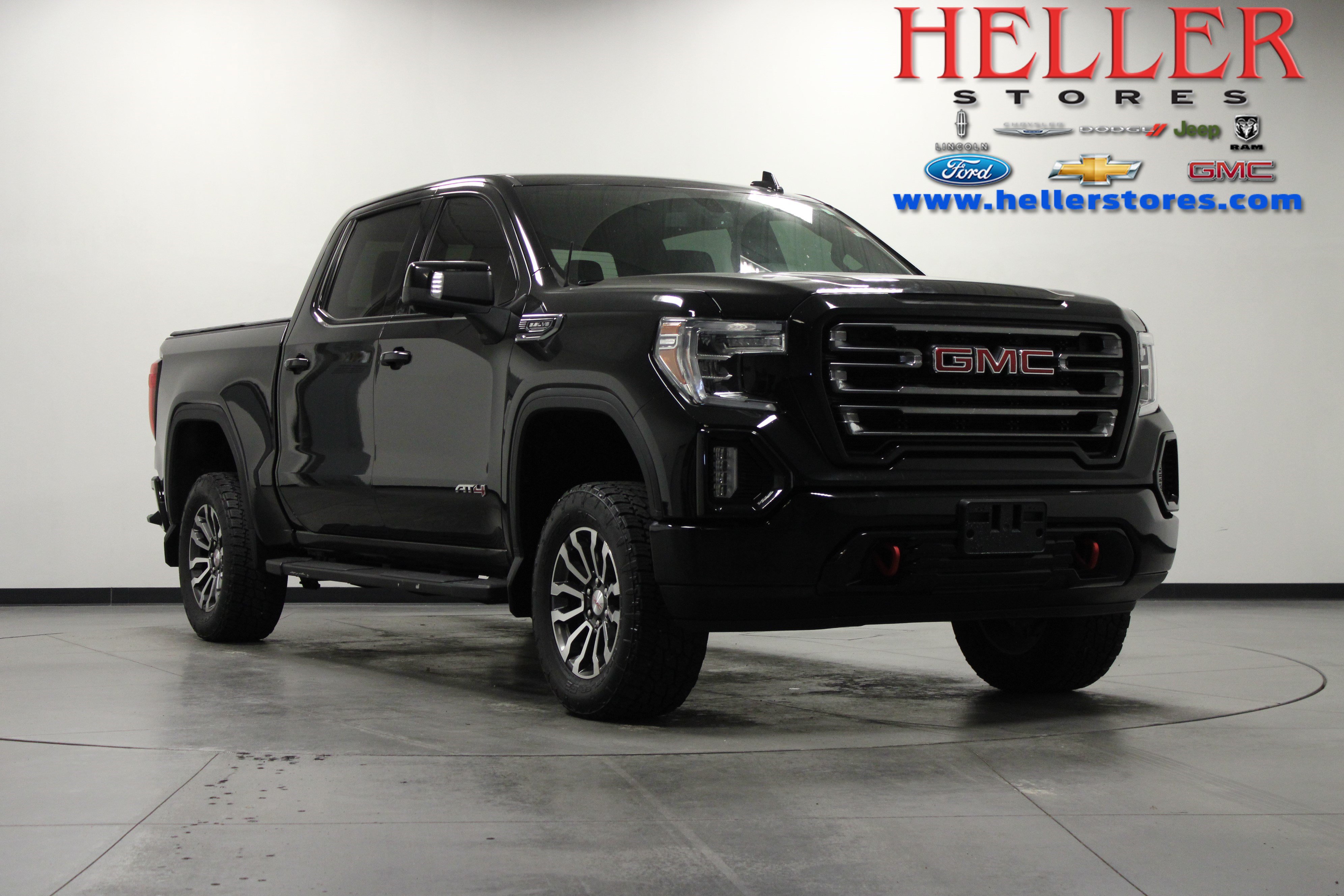 Used 2019 GMC Sierra 1500 AT4 AWD/4WD image 1
