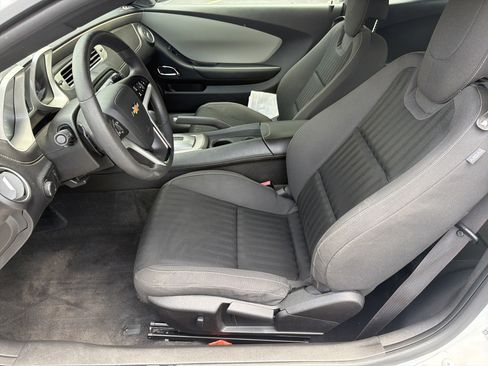 Used 2015 Chevrolet Camaro LS RWD image 11