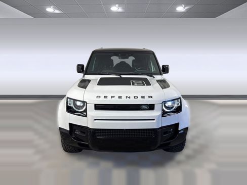 Certified 2021 Land Rover Defender 110 X-Dynamic SE image 6