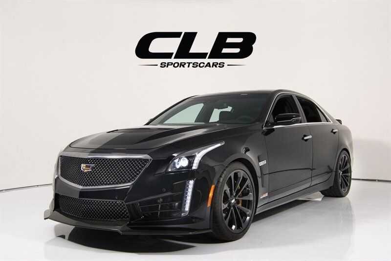 Used 2018 Cadillac CTS V w/ Carbon Fiber Package RWD image 1