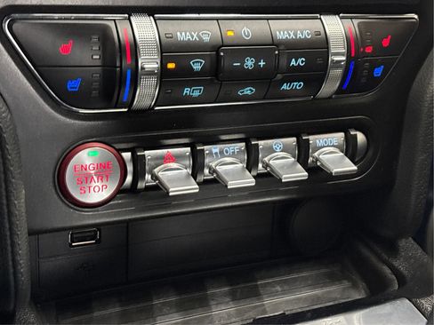 Used 2020 Ford Mustang Premium RWD image 36
