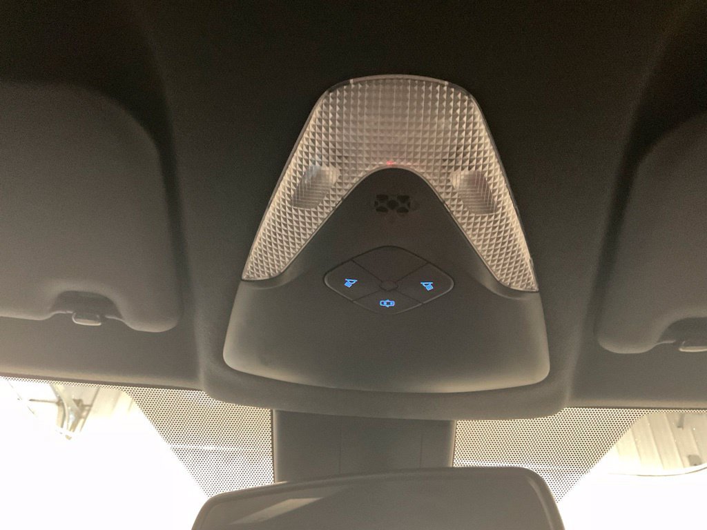 Used 2018 Toyota C-HR XLE FWD image 28