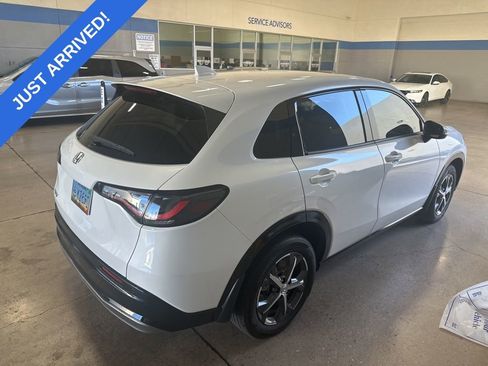 Certified 2023 Honda HR-V EX-L image 3