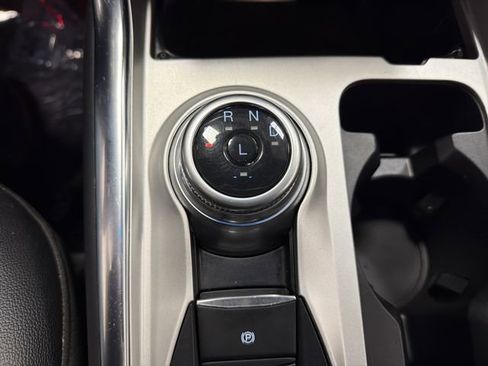 Used 2023 Ford Explorer Limited image 23